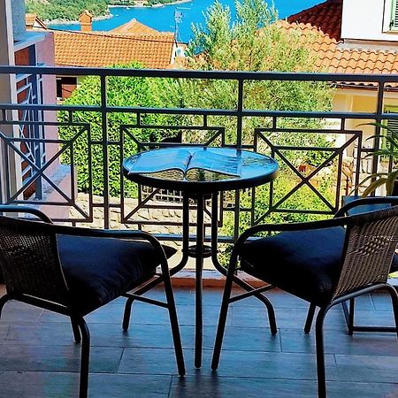 Carmen Sylva Apartment โวโลสโก ภายนอก รูปภาพ